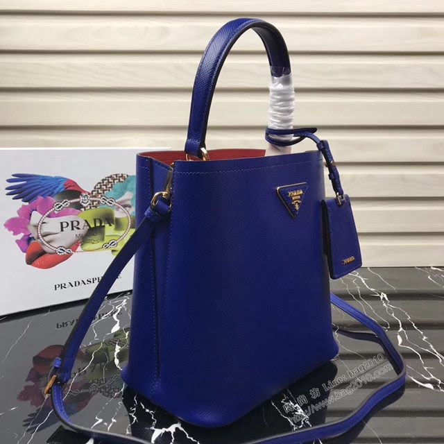 prada女包 普拉達專櫃最新款手提肩背包 1BA221 Prada Double Saffiano皮革手袋 Prada進口牛皮水桶包  pyd2181